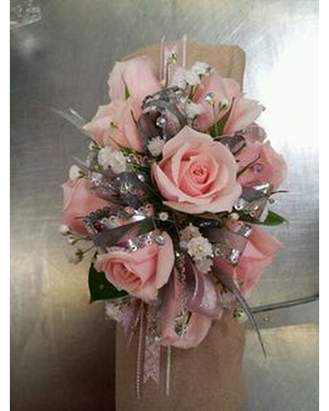 mini rose corsage